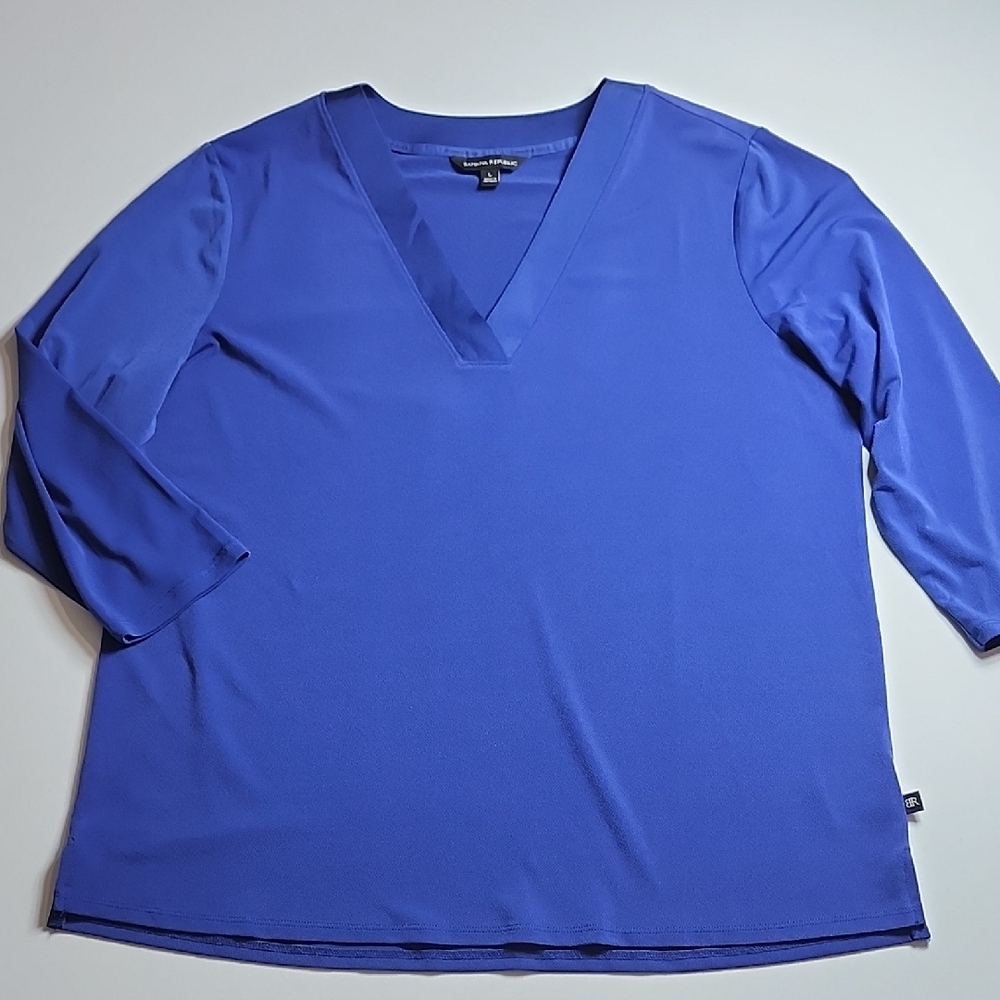 Banana Republic Royal Blue V-Neck 3/4 Sleeve Blouse | Size Large